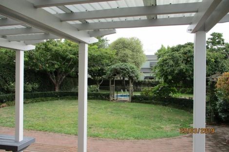 Photo of property in 1 Thames Street, Claudelands, Hamilton, 3214