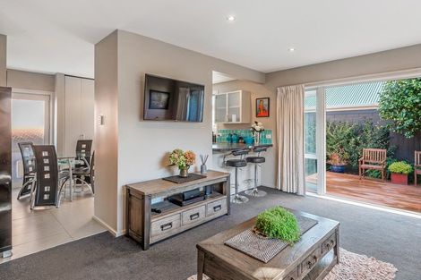 Photo of property in 55 Brodie Street, Ilam, Christchurch, 8041