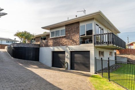 Photo of property in 178 Sandwich Road, St Andrews, Hamilton, 3200