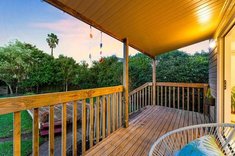 Photo of property in 13a Becroft Drive, Forrest Hill, Auckland, 0620