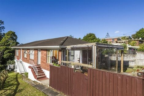 Photo of property in 1/65 High Road, Glenfield, Auckland, 0629