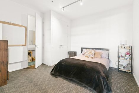 Photo of property in Vespa Apartments, 408/20 Hanson Street, Mount Cook, Wellington, 6021