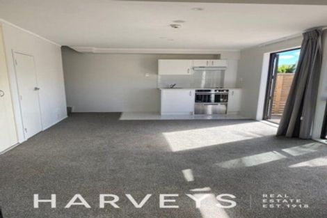 Photo of property in 24a/30 Westward Ho, Glen Eden, Auckland, 0602