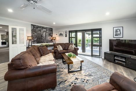 Photo of property in 1 Farley Avenue, Greytown, 5712