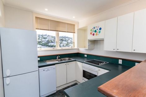 Photo of property in Harbour View Apartments, 147 Ohiro Road, Brooklyn, Wellington, 6021