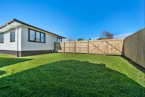 Photo of property in 1057 Junction Road, Egmont Village, New Plymouth, 4372