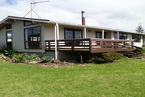 Photo of property in 118 Racecourse Road, Waiuku, 2123