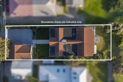 Photo of property in 7 Manly Street, Paraparaumu Beach, Paraparaumu, 5032