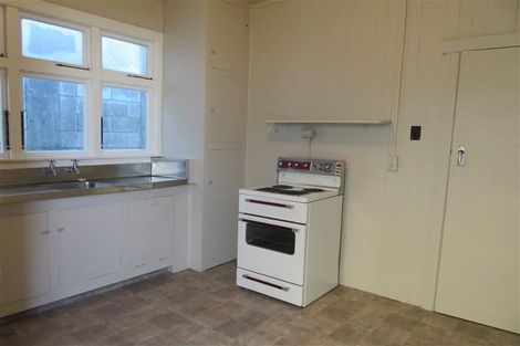 Photo of property in 402b Queen Street East, Hastings, 4122