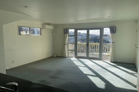 Photo of property in 15a Marjory Close, Broadmeadows, Wellington, 6035