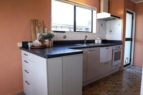 Photo of property in 37 Lloyd Street, Parkvale, Tauranga, 3112