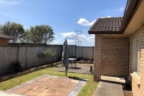 Photo of property in 40 Carrick Glen Avenue, Flat Bush, Auckland, 2019