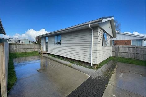 Photo of property in 9 Forbury Place, Mangere, Auckland, 2022