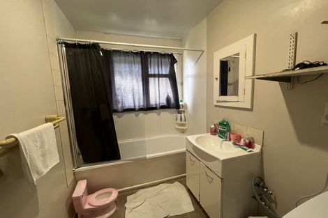 Photo of property in 1/177 Riccarton Road, Riccarton, Christchurch, 8041