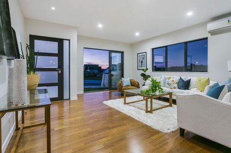 Photo of property in 3 Treloar Crescent, Hobsonville, Auckland, 0616
