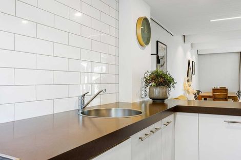 Photo of property in 102 Winchester Street, Merivale, Christchurch, 8014