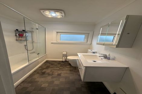 Photo of property in 53 Wyon Street, Linwood, Christchurch, 8062