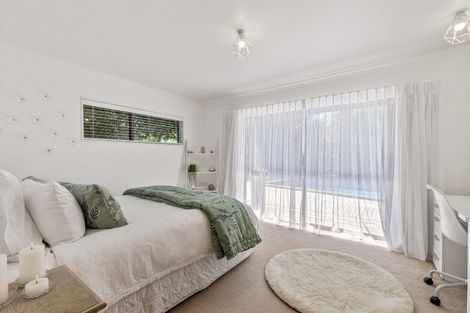 Photo of property in 12 Ridgewood Drive, Ridgewood, New Plymouth, 4371