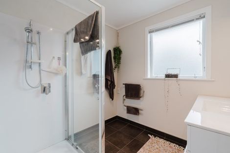 Photo of property in 37 Frederick Drive, Dinsdale, Hamilton, 3204