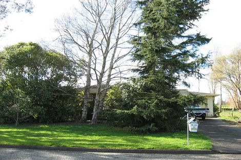 Photo of property in 23 Oaklea Avenue, Marton, 4710