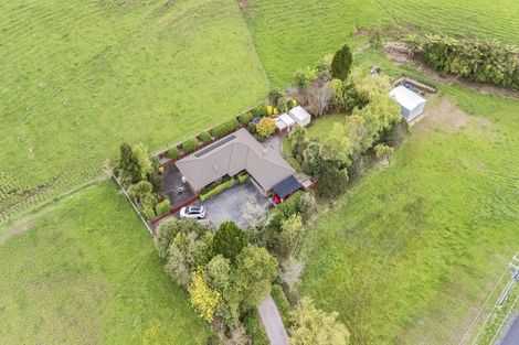 Photo of property in 863 Tarata Road, Kaimata, Inglewood, 4387