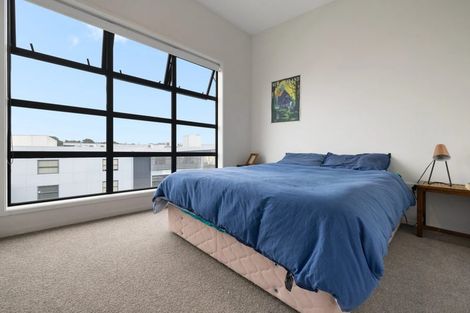 Photo of property in 17 Owens Place, Mount Maunganui, 3116