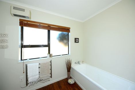 Photo of property in 151 Hawthornden Road, Avonhead, Christchurch, 8042