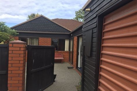 Photo of property in 8 Angela Street, Upper Riccarton, Christchurch, 8041