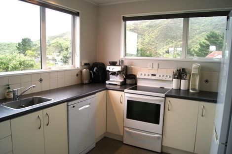 Photo of property in 78 Thurleigh Grove, Karori, Wellington, 6012