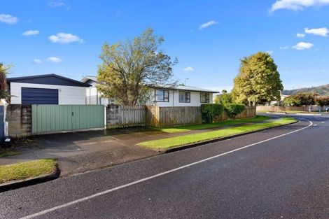 Photo of property in 1 Edgewater Grove, Whakatane, 3120