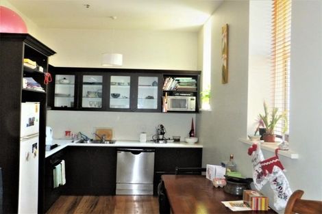 Photo of property in 1/30 Hanson Street, Mount Cook, Wellington, 6021