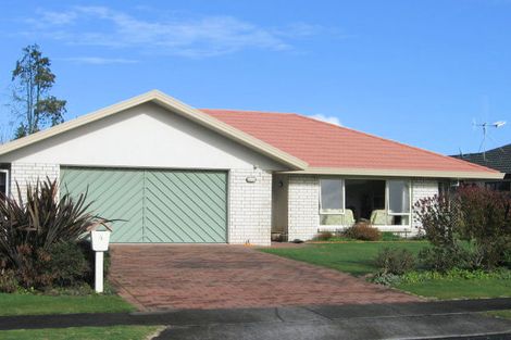 Photo of property in 4 Reynolds Drive, Glenview, Hamilton, 3206