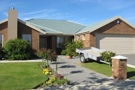 Photo of property in 40 Mounter Avenue, Northwood, Christchurch, 8051