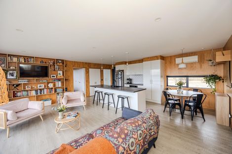 Photo of property in 13 Semple Street, Kakanui, Oamaru, 9495