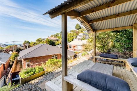 Photo of property in 16 Motu Street, Saint Clair, Dunedin, 9012