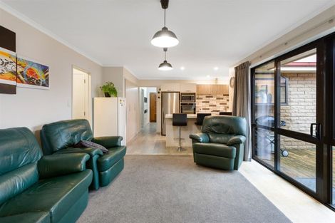 Photo of property in 132 Hagart-alexander Drive, Mosgiel, 9024