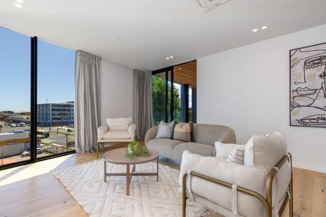 Photo of property in 302/359 Cameron Road, Tauranga, 3110
