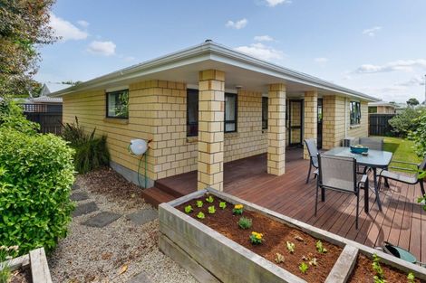Photo of property in 9a Hogg Crescent, Masterton, 5810