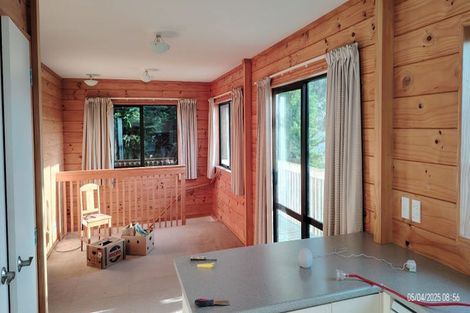 Photo of property in 15 Chorley Grove, Churton Park, Wellington, 6037