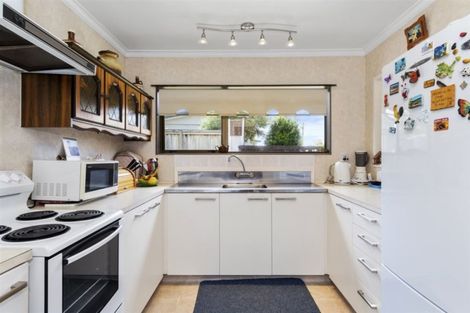 Photo of property in 1/37 Golf Road, Mount Maunganui, 3116