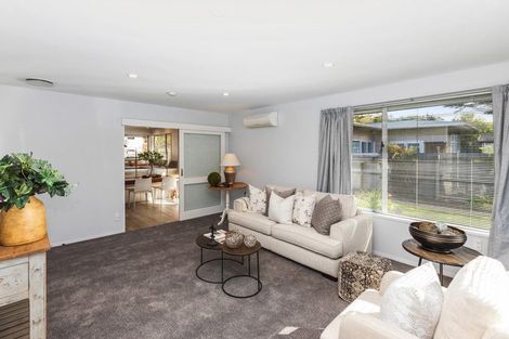 Photo of property in 2/3 Puriri Street, Riccarton, Christchurch, 8041