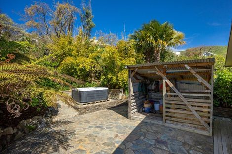 Photo of property in 21 Brooklands Road, Atawhai, Nelson, 7010