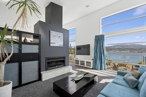 Photo of property in 8a Doon Street, Vauxhall, Dunedin, 9013