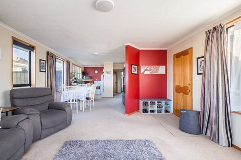 Photo of property in 9 Trevor Street, Hornby, Christchurch, 8042