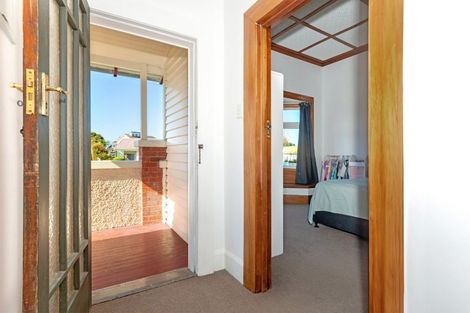 Photo of property in 33 Carnarvon Street, Gisborne, 4010