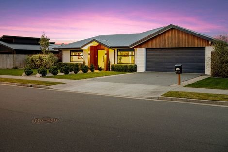 Photo of property in 44 Beachvale Drive, Kaiapoi, 7630