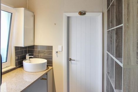 Photo of property in 86 Grahams Road, Burnside, Christchurch, 8041