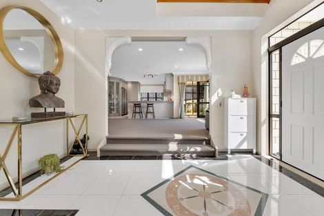 Photo of property in 26 Chateau Rise, Flat Bush, Auckland, 2016