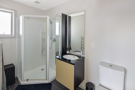 Photo of property in 19a Comber Place, Johnsonville, Wellington, 6037