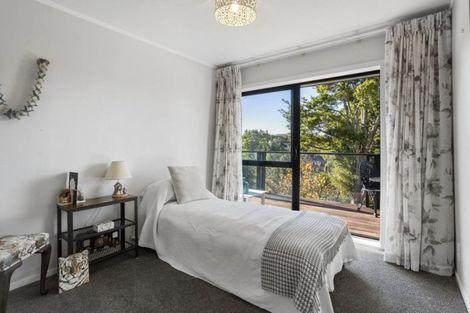 Photo of property in 1/17a Clematis Avenue, Murrays Bay, Auckland, 0630